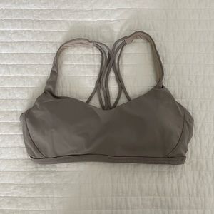 Lululemon Free to Be Zen Bra Size 6